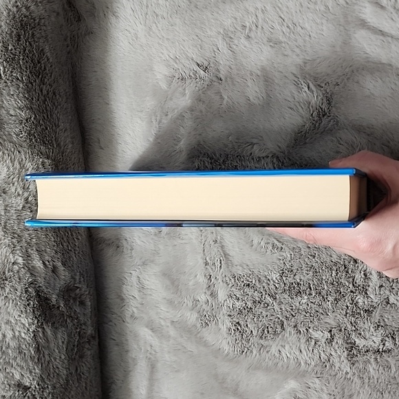 New‎ York to Dallas by JD Robb Hardback Book - Picture 7 of 14